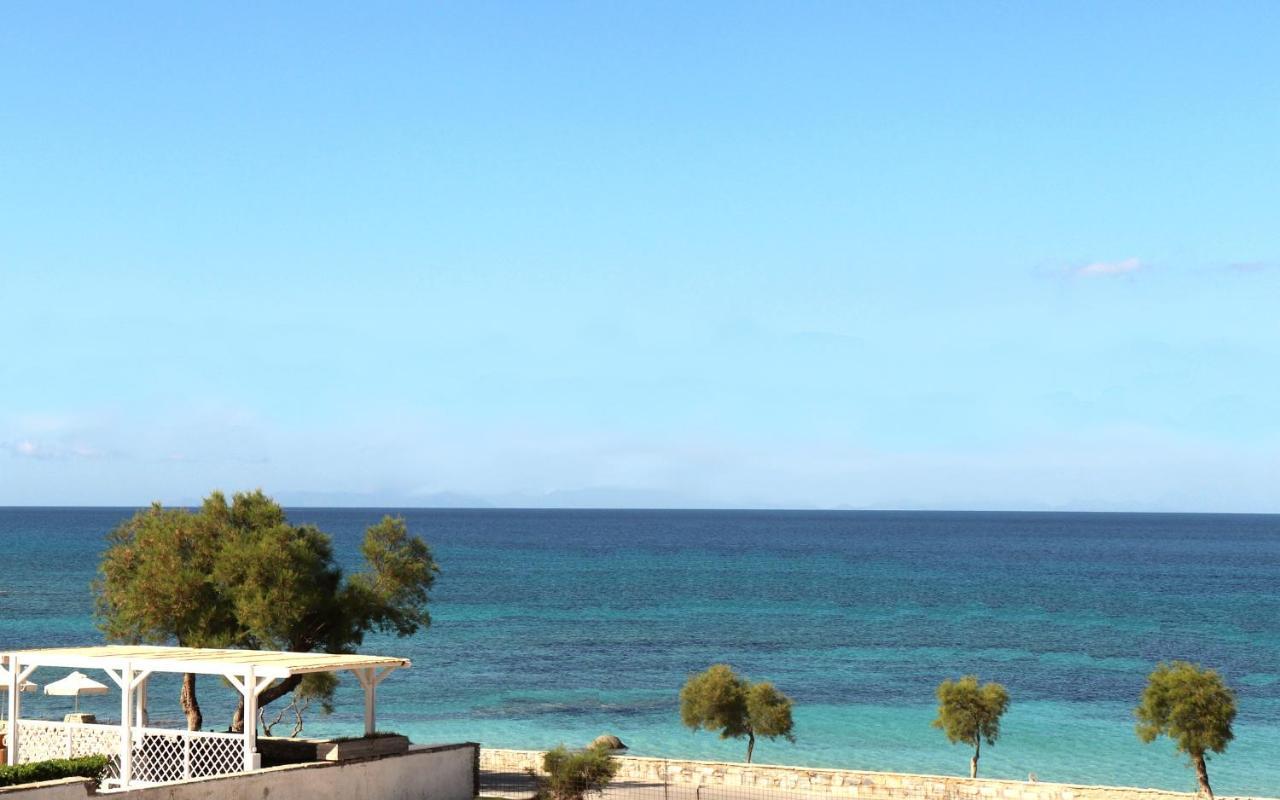 Beach Apartment Thalia With Hot Tub And Sea View Agios Prokopios  Exterior photo